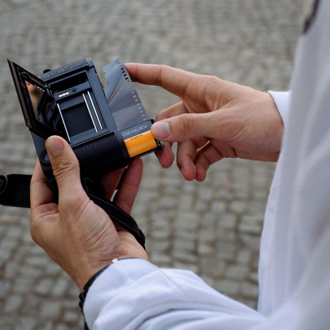 Leica M6 Body Only (Black)