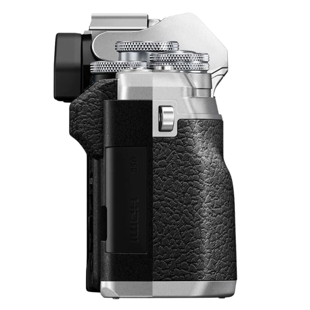 Olympus OM-D E-M10 Mark IV Mirrorless Compact Pro Camera Body Silver