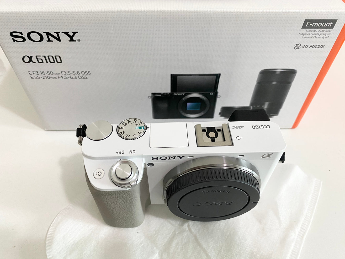 Sony a6100 Mirrorless Camera Body (White)(Pre-Owned/二手)(Like New/幾乎全新)