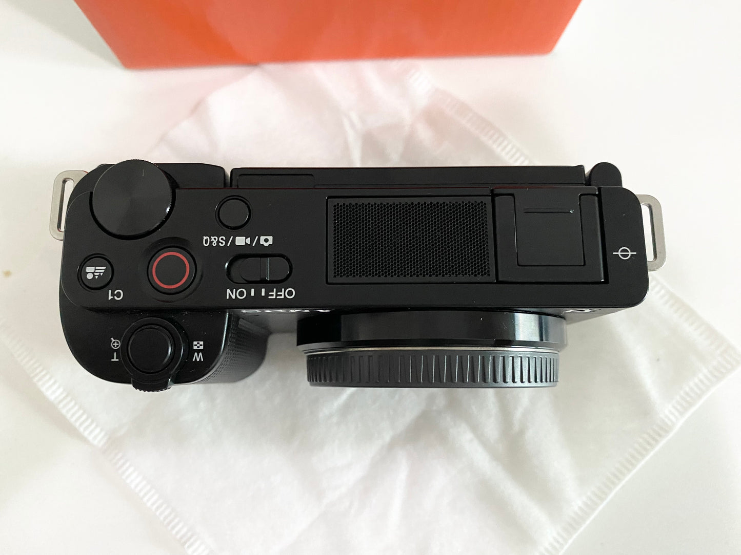 Sony ZV-E10 Mirrorless Camera Body (Black)(Pre-Owned/二手)(Like New/幾乎全新)