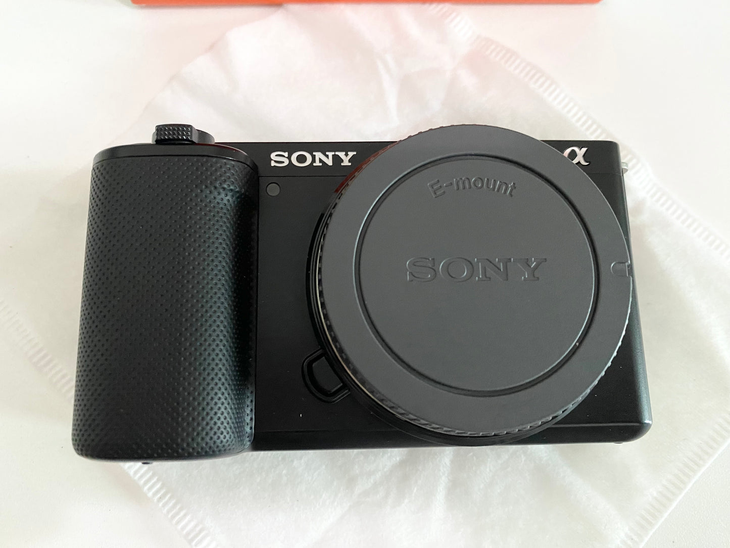 Sony ZV-E10 Mirrorless Camera Body (Black)(Pre-Owned/二手)(Like New/幾乎全新)