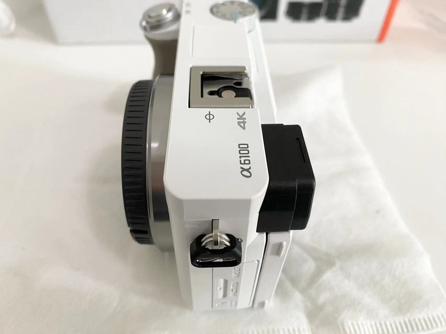 Sony A6100 Mirrorless Camera(Pre-Owned/二手)(Like New/幾乎全新)