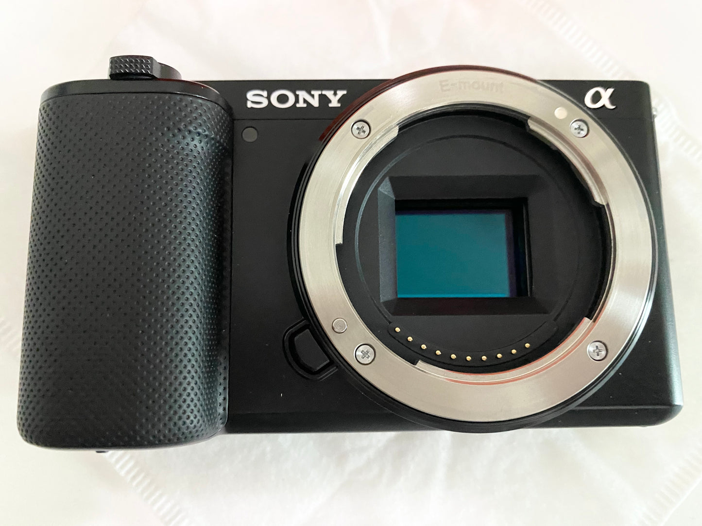 Sony ZV-E10 Mirrorless Camera Body (Black)(Pre-Owned/二手)(Like New/幾乎全新)